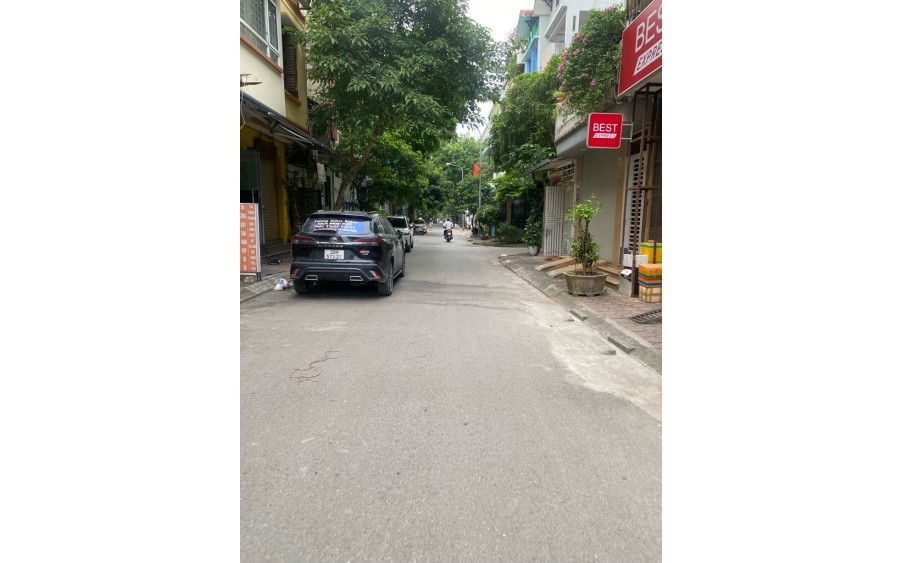 SIÊU PHẨM BÁN NHÀ 5 TẦNG, MẶT PHỐ VĂN QUÁN ,KINH DOANH - PHÂN LÔ, VỈA HÈ, Ô TÔ TRÁNH - Giá 9.5 tỷ